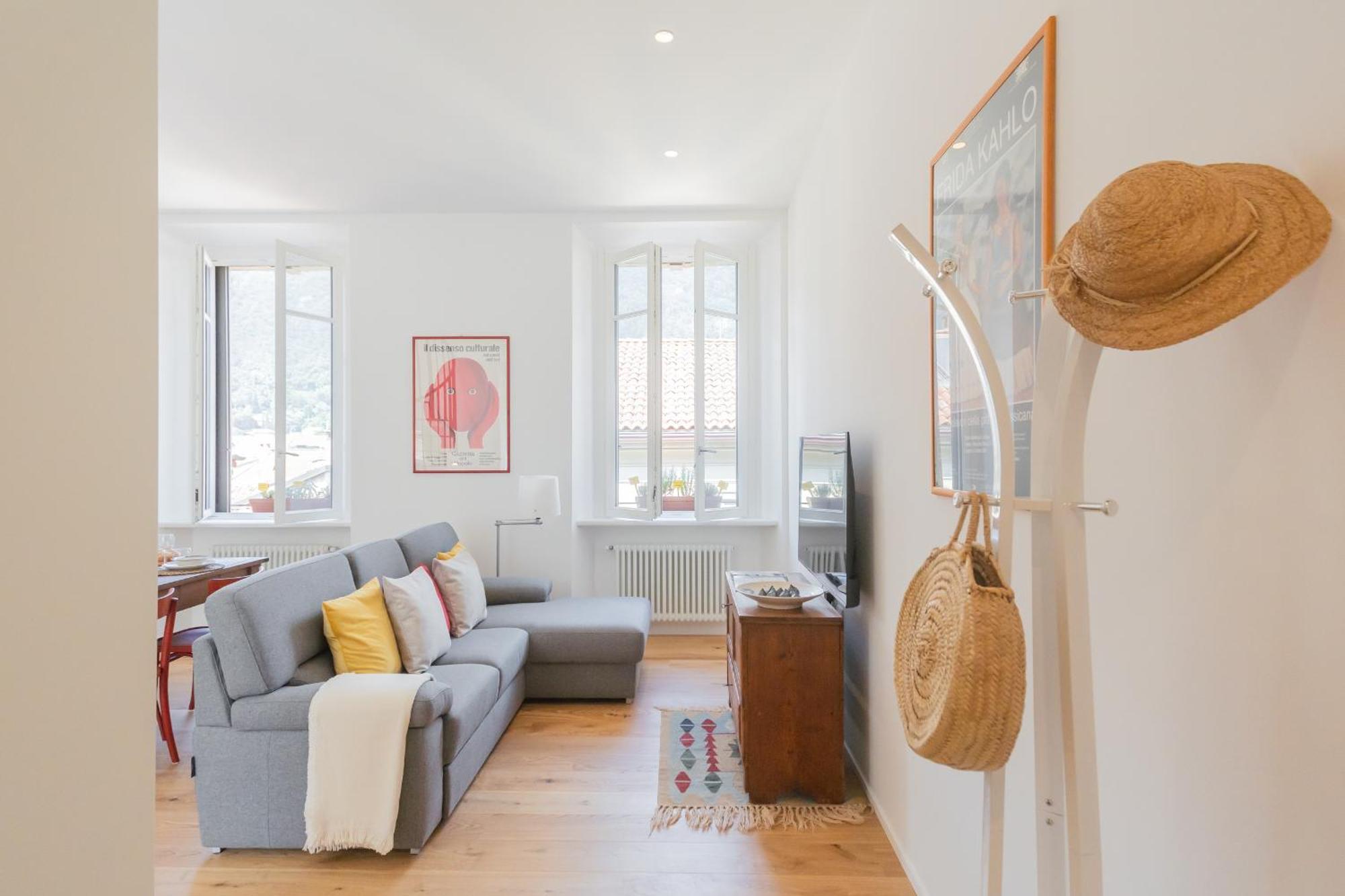 Apartamento Rooftop Nest In Center By Rent Como