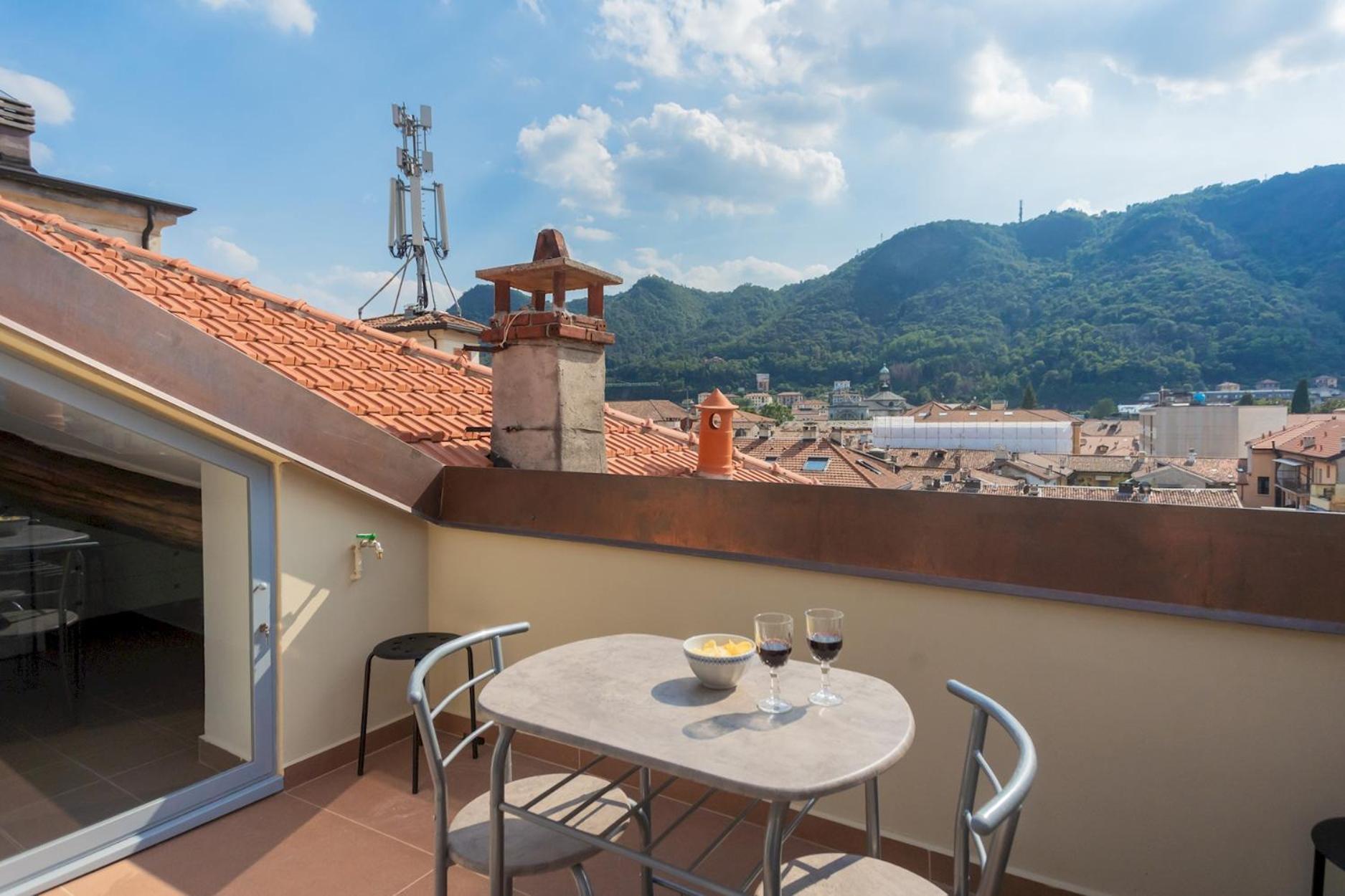 Appartamento Rooftop Nest In Center By Rent *