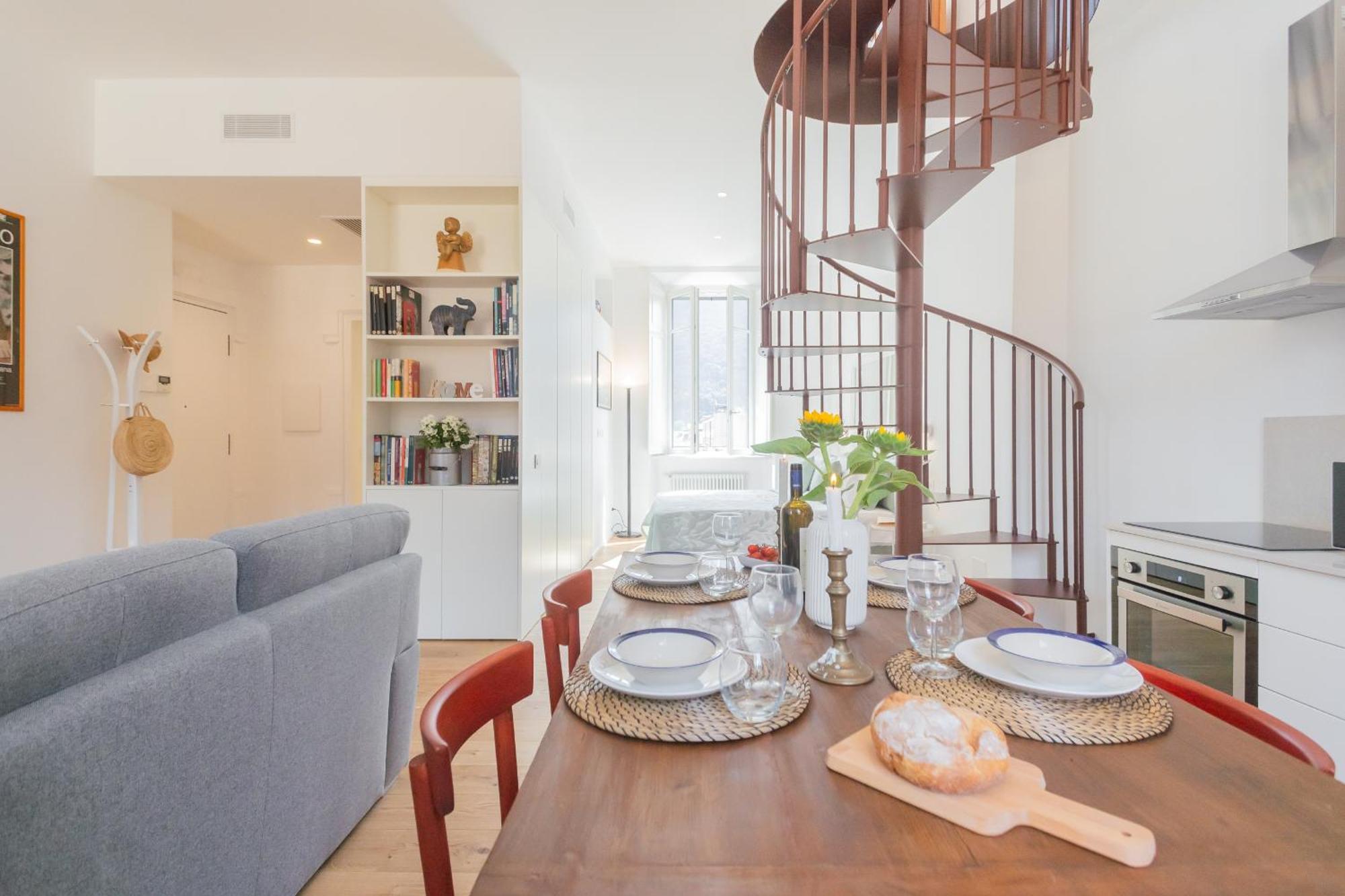 Apartment Rooftop Nest In Center By Rent *