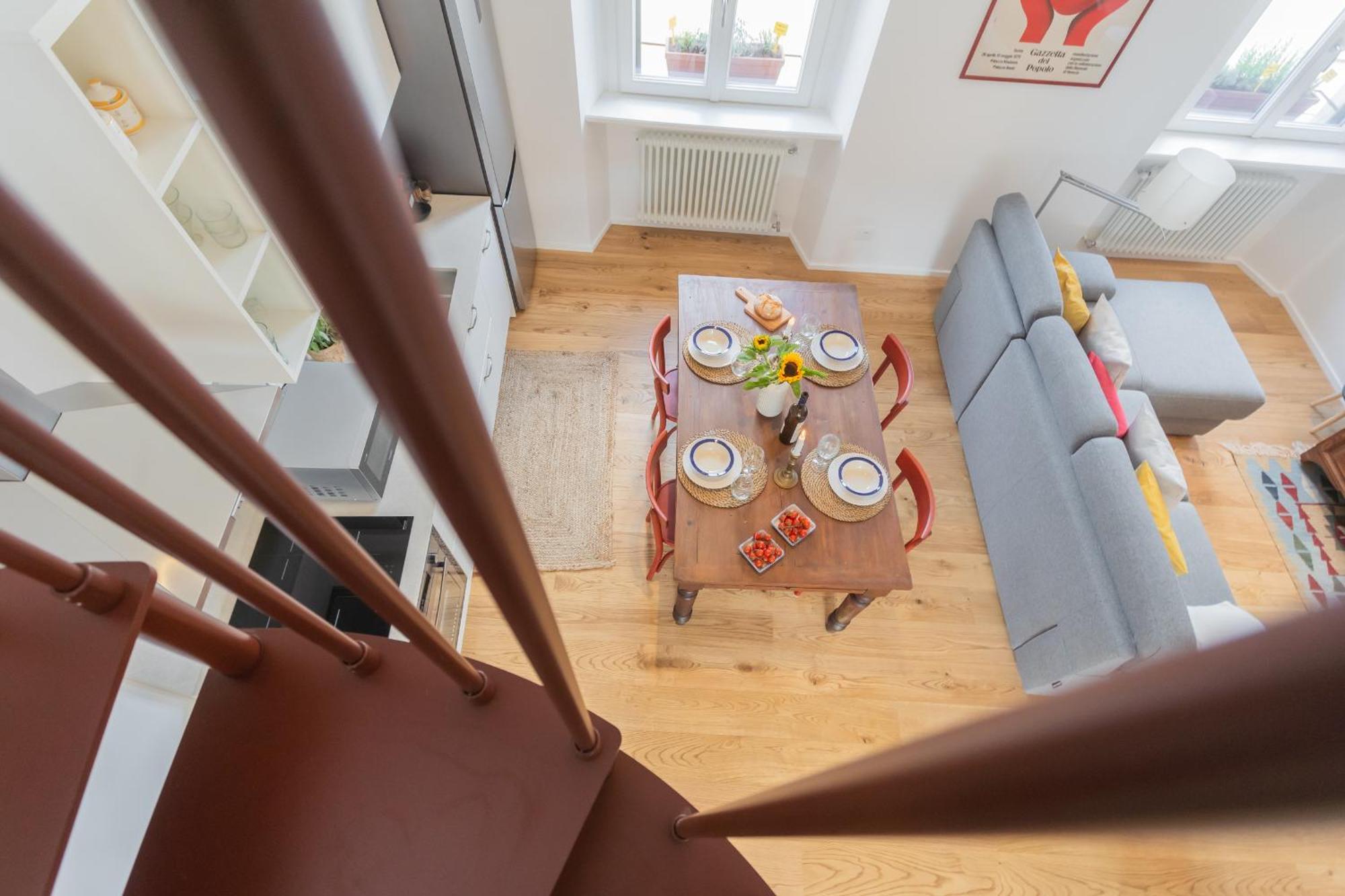 Rooftop Nest In Center By Rent Apartment Como