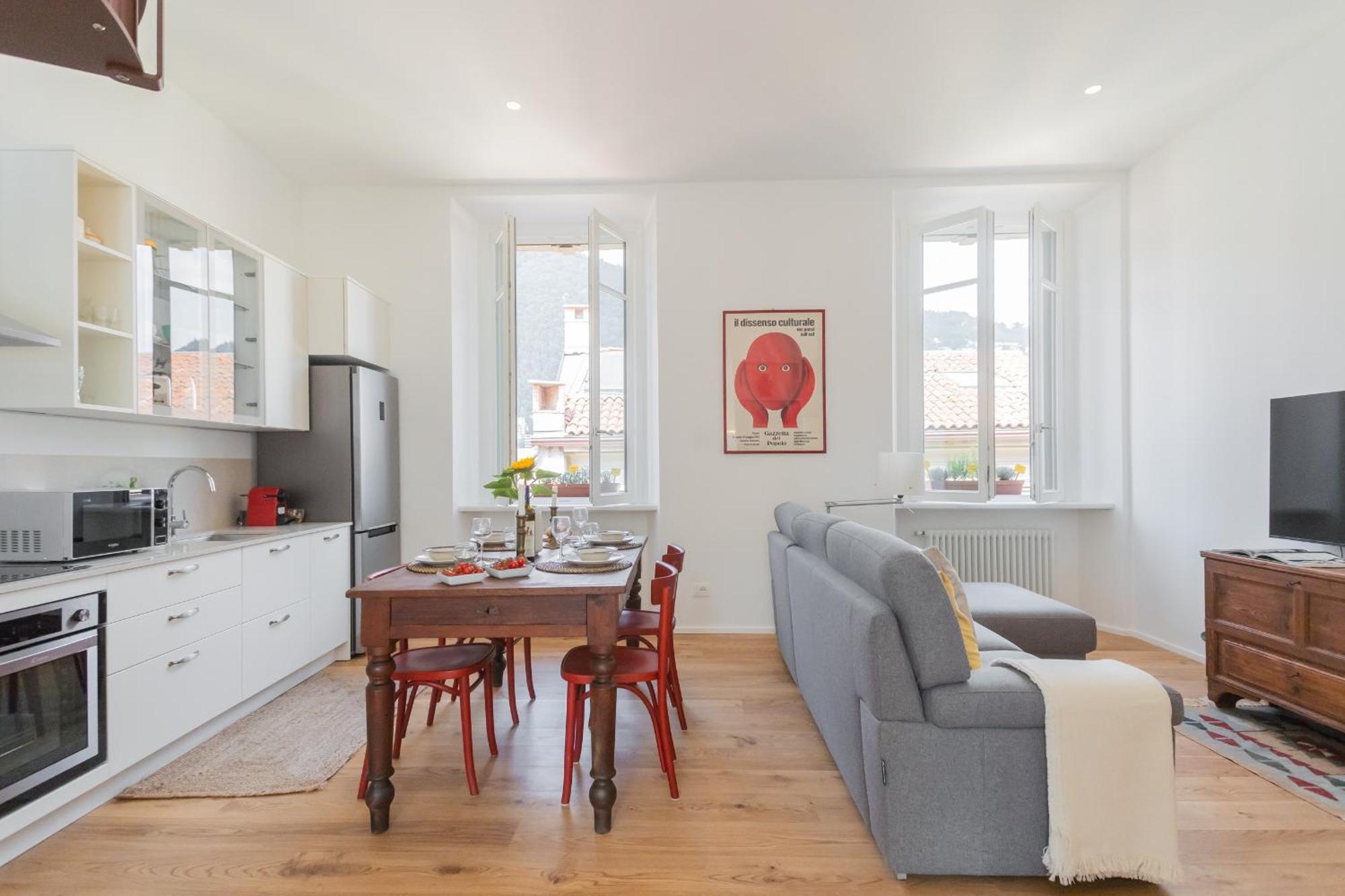 Rooftop Nest In Center By Rent Appartamento